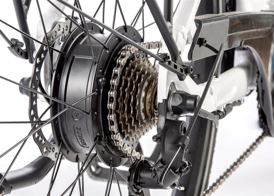 LEADER FOX INDUKTORA 2022 E-BIKE FEHÉR