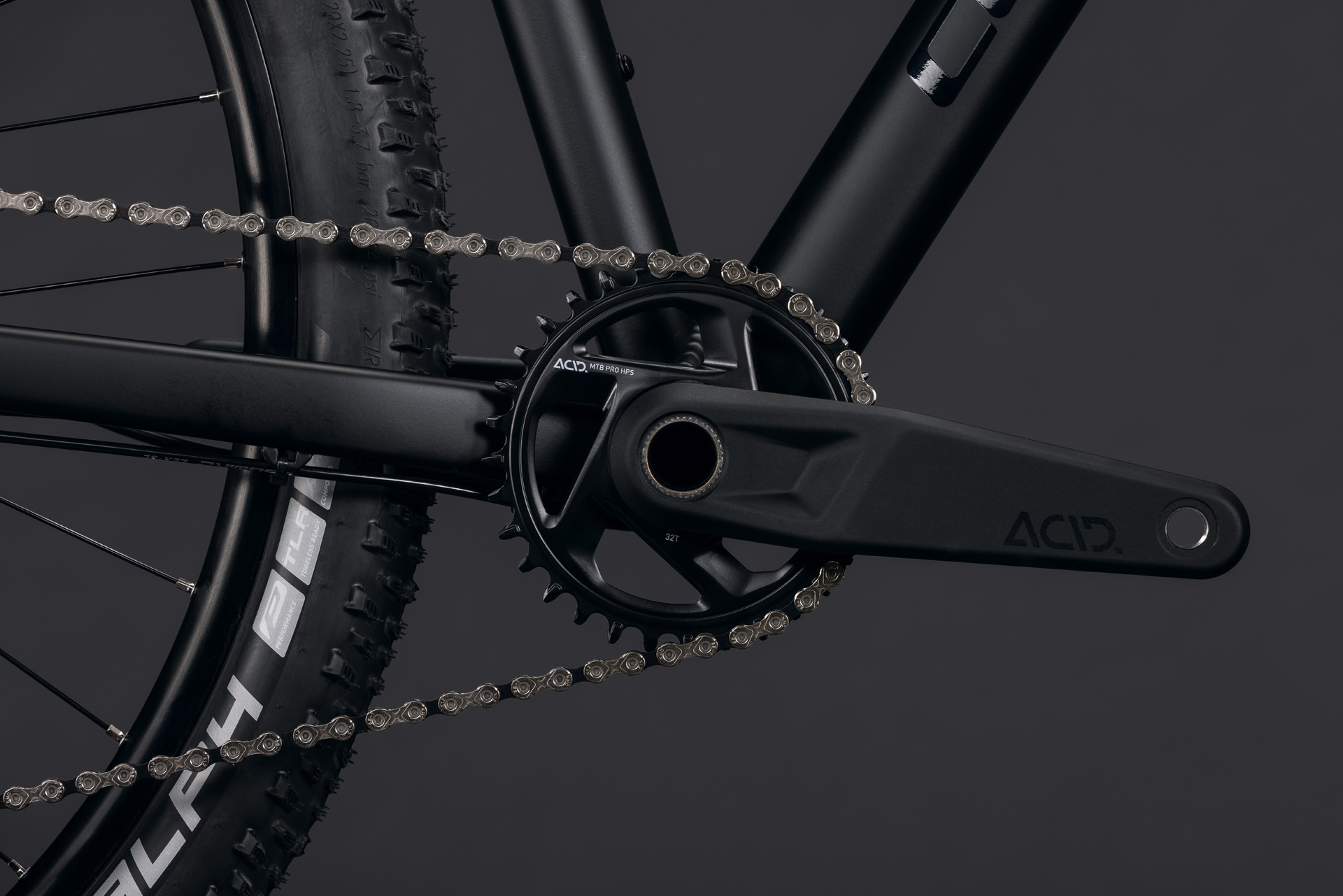 CUBE AIM SLT - MTB KERÉKPÁR - SOOT´N´BLACK - 2027