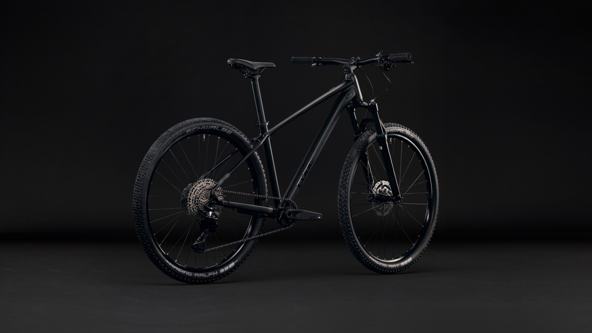 CUBE AIM SLT - MTB KERÉKPÁR - SOOT´N´BLACK - 2027